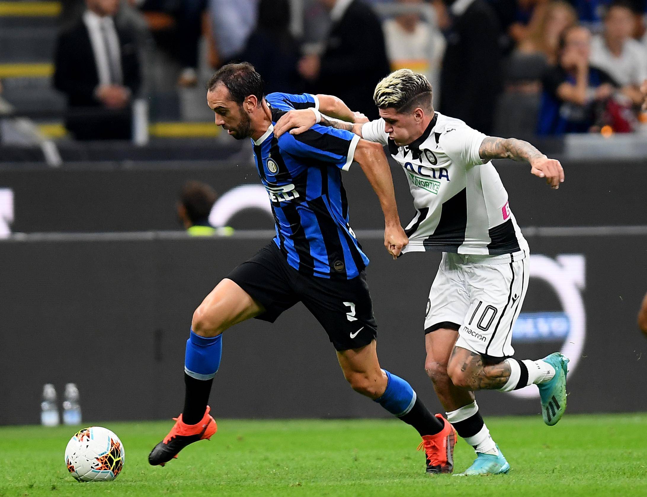 乌迪内斯不敌维罗纳，保级压力更加沉重的简单介绍