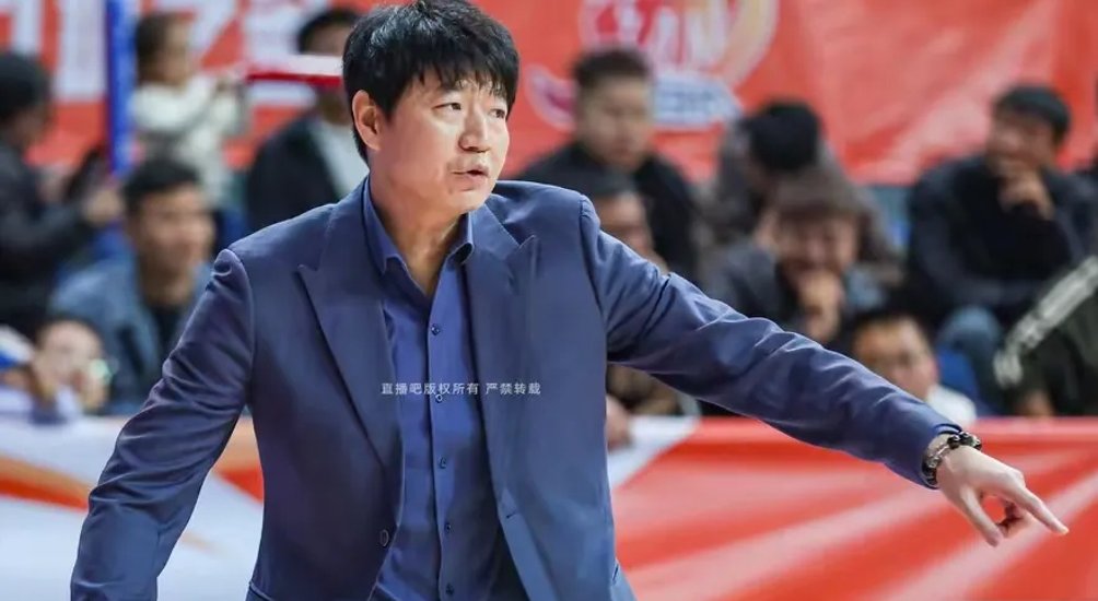 篮网队季后赛出局，主帅宣布引咎辞职，北京社会用户网站空间.的简单介绍